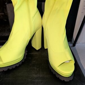 Neon Yellow Peep-Toe Platform Booties - Women